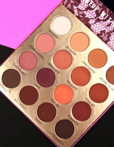 Palette Fard à Paupière " The Lingerie Collection Romantic Nights "