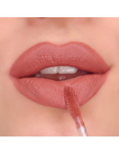 Rouge à Lèvres Liquide " IRL Whipped Lip Crème " Espresso
