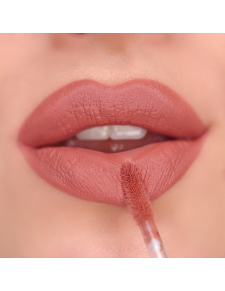 Rouge à Lèvres Liquide " IRL Whipped Lip Crème " Espresso