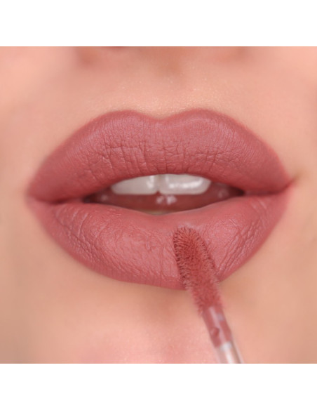 Rouge à Lèvres Liquide " IRL Whipped Lip Crème " caramel