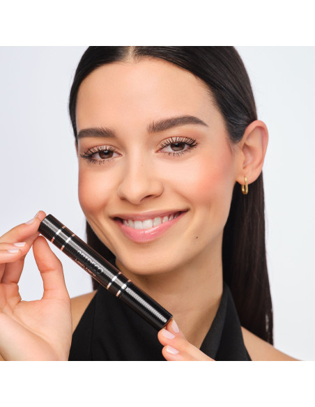 Mascara " Lash Hero Tubing "
