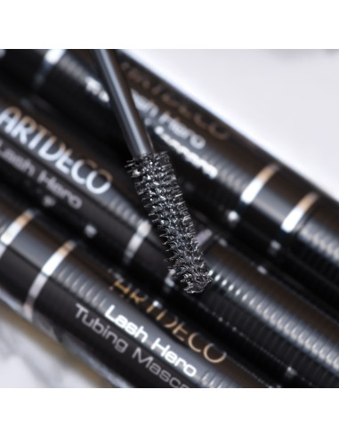 Mascara " Lash Hero Tubing "